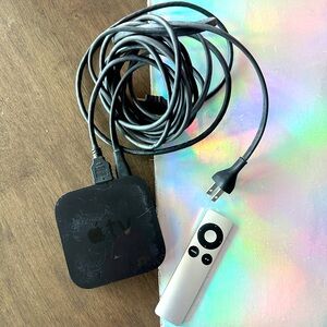 Apple TV Gen 1 - Works Great and with Remote